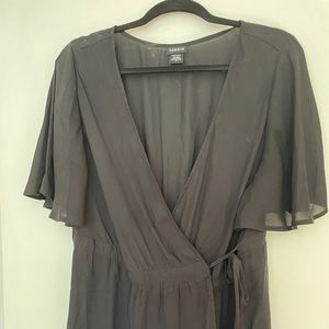 Torrid side tie shirt size 2